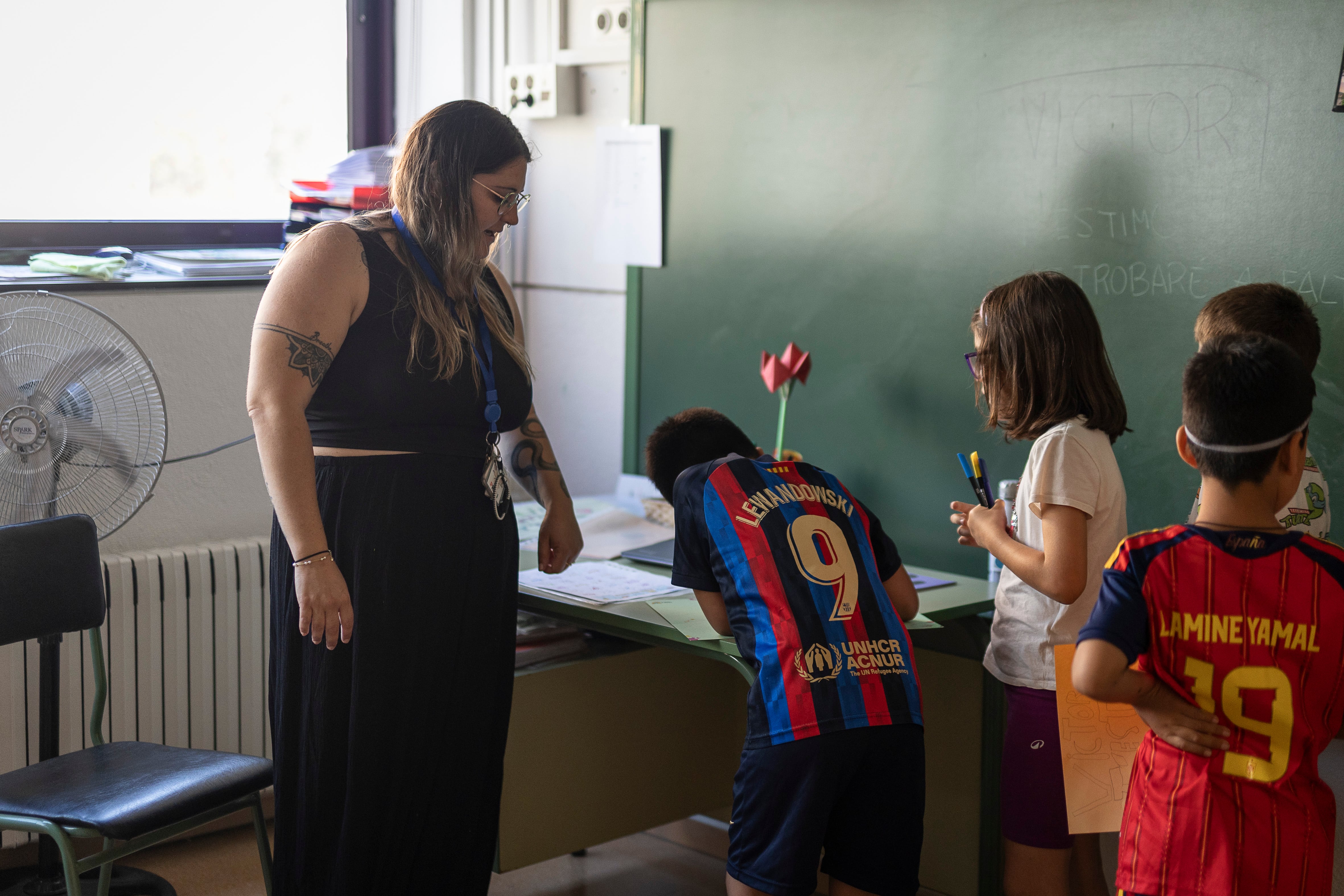 Alumnos de Primaria en la escuela Estel de Barcelona, el 18 de junio.

