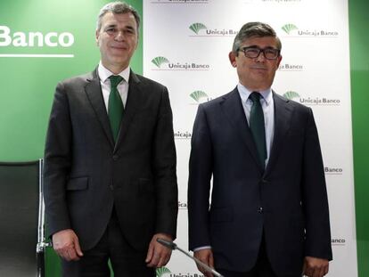 Pablo González Marín, Director Financiero y Ángel Rodriguez CEO de Unicaja durante la presentación de resultados del grupo.