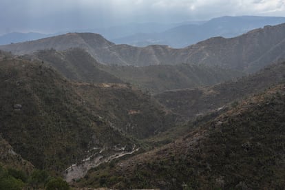 Vista de la sierra norte de Puebla, en el municipio de Ixtacamaxtitlán.