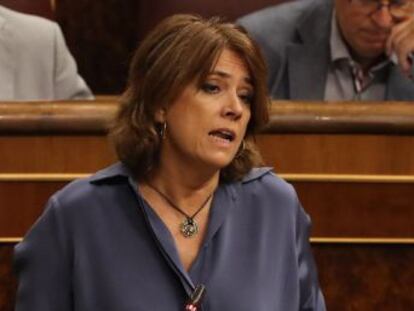 El PP ha declarado que la ministra de Justicia es  culpable  y Podemos pide su dimisión