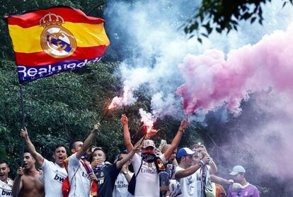 Torcedores do Real Madrid em Cardiff.