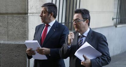 Los fiscales del caso ERE, Juan Enrique Egocheaga (izq.) y Manuel Guerra.