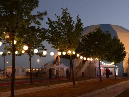 El nuevo equipamento escénico del Festival Únicas se ubicará en un parking en desuso.