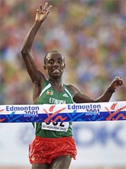 <b><Font size="2">El etíope Abera, campeón del mundo de maratón en Edmonton</font></b><p>