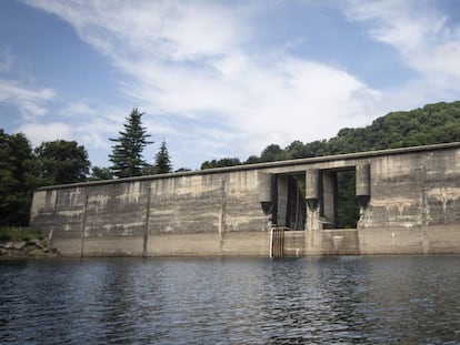 Enobieta dam in Artikutza.