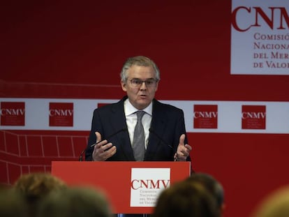 Sebastián Albella, presidente de la CNMV, durante la rueda de prensa. 