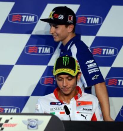 Lorenzo y Rossi, en Mugello.