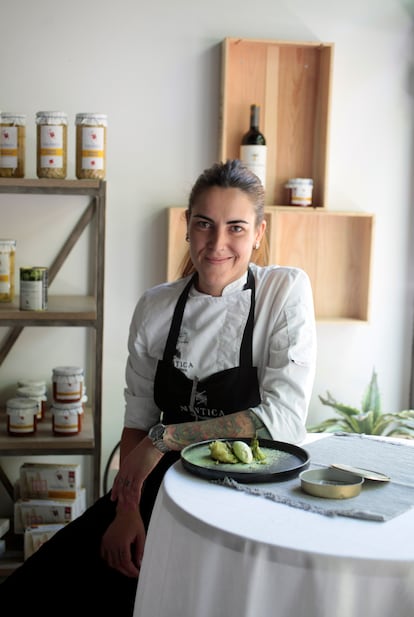 Lucía Grávalos en su restaurante.