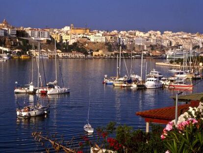 Imagen del puerto de Mah&oacute;n (Menorca).