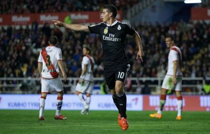 James celebra su gol al Rayo