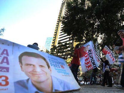 Un cartel electoral de Eduardo Paes, en R&iacute;o. 