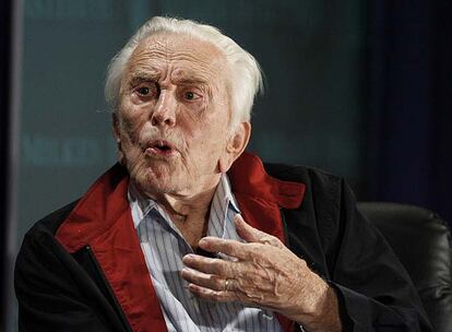 Kirk Douglas, en la conferencia sobre su vida.