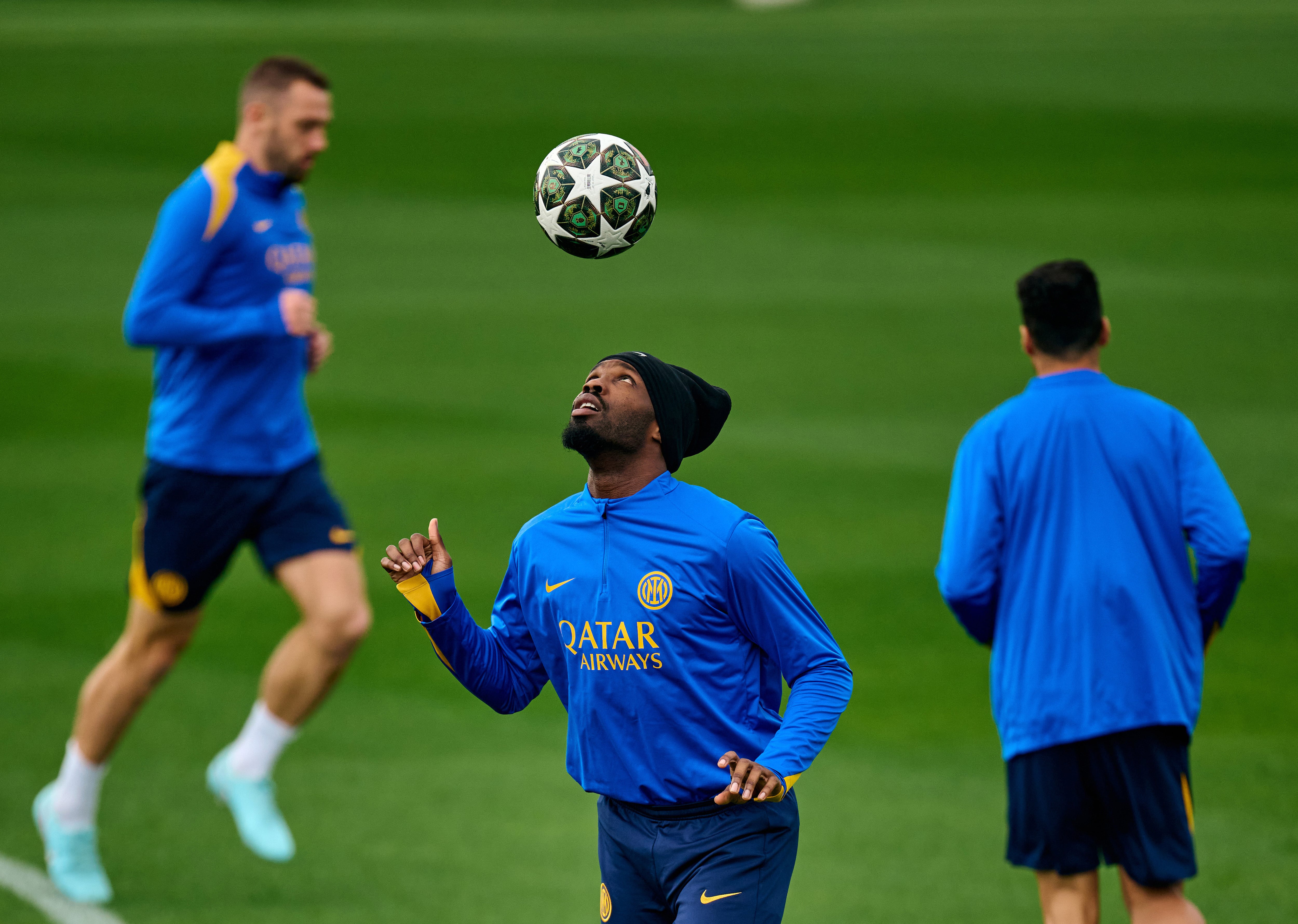 Thuram perfecciona la trampa para los centrales del Barça