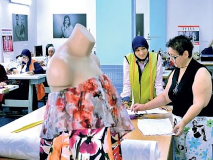 Trabajadoras de la empresa Lal La Buya de Melilla.