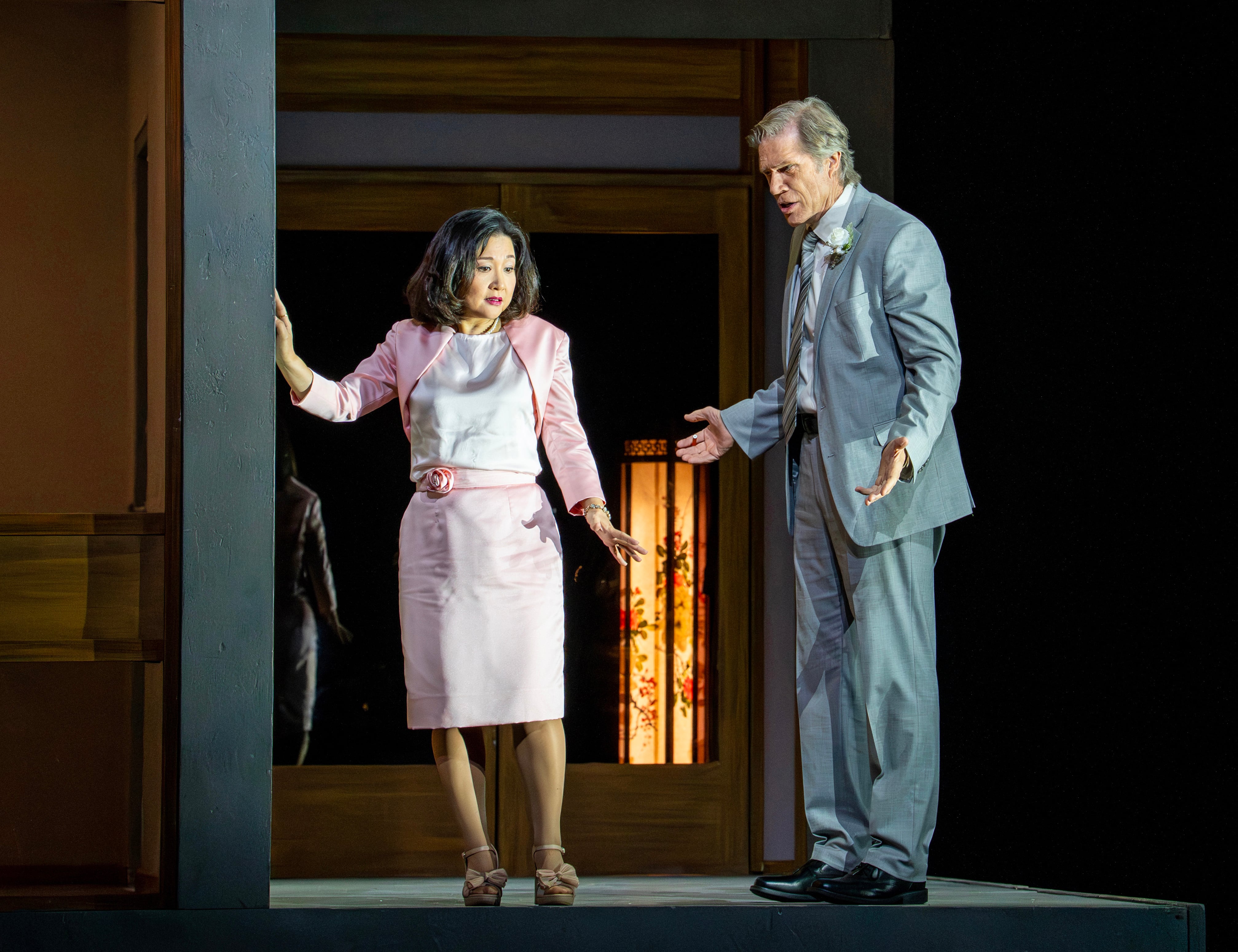 Kathleen Kim y Rod Gilfry interpretan a los padres del asesino en 'Innocence'.