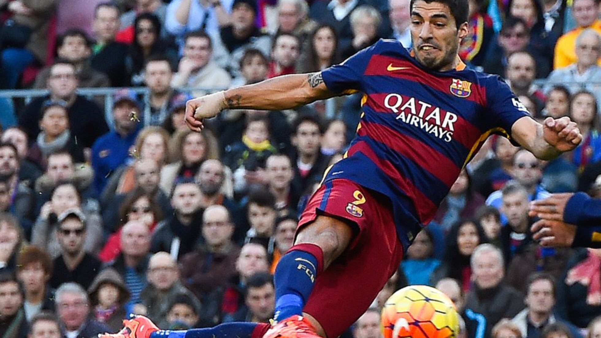 Luis Suarez passe de Liverpool au FC Barcelone | La Presse Luis Suarez passe de Liverpool au FC Barcelone | La Presse
