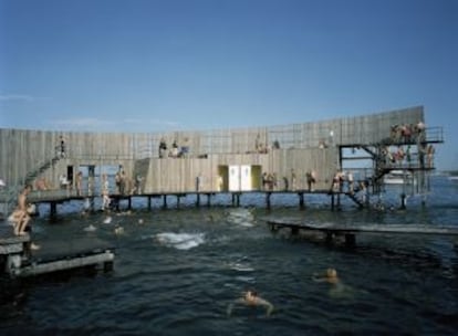 Zona de baño en el mar de Kastrup, Copenhague.