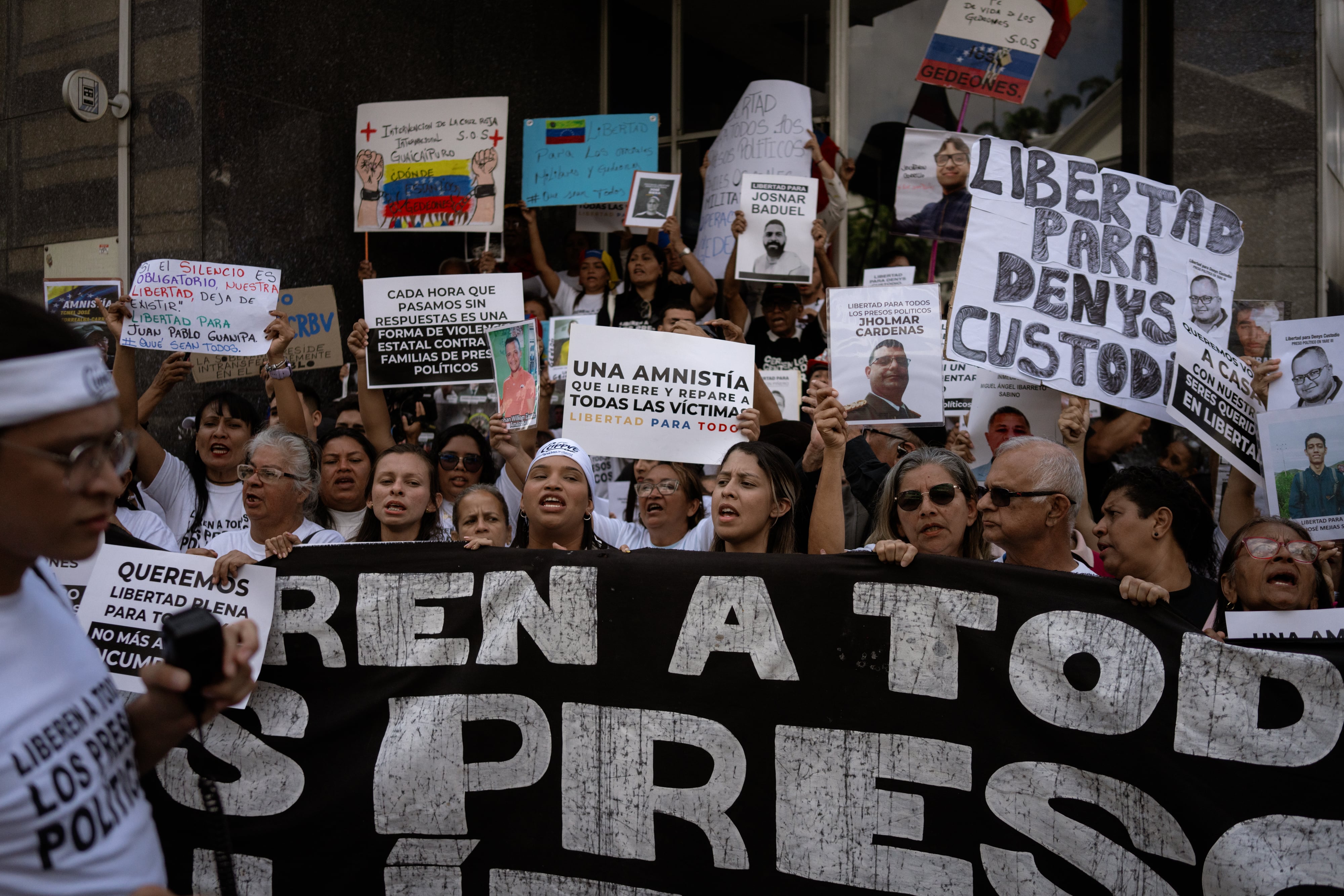 Protesta a favor de la Ley de Amnistía, en Caracas, el 10 de febrero.