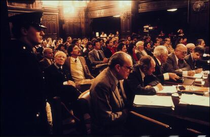 La corte durante un juicio a las Juntas en Buenos Aires (Argentina) en julio de 1985.