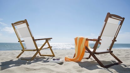 La silla de playa es un clásico del verano. GETTY IMAGES.