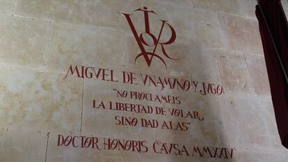 La Universidad de Salamanca invistió como Doctor Honoris Causa, a título póstumo, a Miguel de Unamuno, el pasado 6 de marzo. La universidad está envuelta en una polémica por las trampas de Juan Manuel Corchado, su candidato a rector.