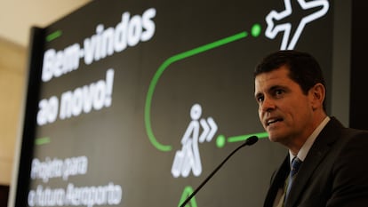 El presidente de Aena Brasil, Santiago Yus, durante la presentación del proyecto de ampliación del aeropuerto de Congonhas, este lunes en Sao Paulo (Brasil).