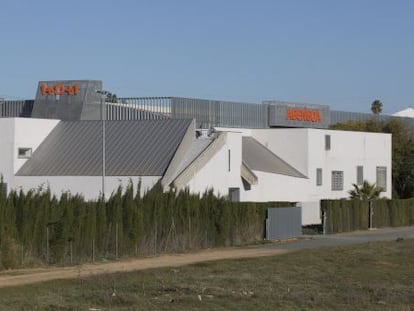 Exterior del complejo de Abengoa Water en Dos Hermanas (Sevilla).