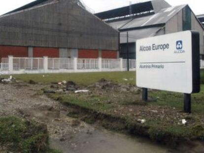 La medida afectará a cerca de 700 trabajadores de las fábricas de A Coruña y Avilés en las que se registran pérdidas. La compañía mantiene la actividad en la planta de Lugo