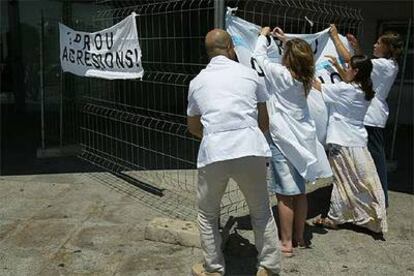 Huelga en 2003 por la seguridad en el hospital de Bellvitge (Barcelona).