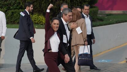 Claudia Sheinbaum a su llegada al instituto electoral.