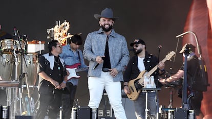 Carin León en el escenario de Coachella (California), el 14 de abril.