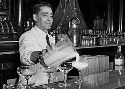 O barman catalão Constantino Ribalaigua Vert, mais conhecido como Constante, ingressou no Floridita em 1914 como empregado. Quatro anos depois já era dono do imóvel, onde nos anos 1920 tornou mundialmente famosa a sua receita do daiquiri frappé nº 4. Constante nasceu em Lloret de Mar em 1888 e morreu em 1952. Ernest Hemingway, um dos seus clientes habituais, em seu romance 'As ilhas da corrente': “Havia bebido daiquiris duplos gelados, um dos grandes daiquiris que Constante preparava, que não tinham gosto de álcool e que ao serem bebidos davan uma sensação suave e fresca. Como um esquiador que desliza do topo congelado de uma montanha no meio do pó da neve”.