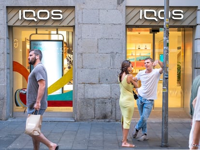 Exterior de una tienda de Iqos, de Philip Morris, en Madrid