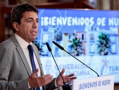 El presidente de la Generalitat, Carlos Mazón, durante el acto de presentación el decreto de derogación de la tasa turística.