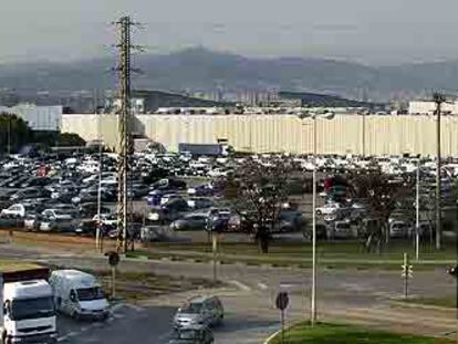 Vista de la fábrica de Nissan en la Zona Franca de Barcelona, donde ocupa 530.000 metros cuadrados.