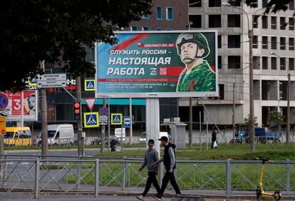 Cartel a favor de la guerra en San Petersburgo, Rusia