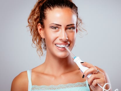 Su tecnología de agua a presión es perfecta para evitar la aparición de caries. GETTY IMAGES.