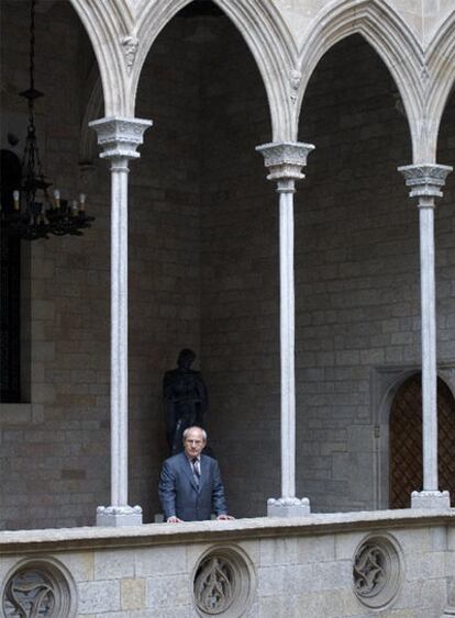 El presidente Montilla, en el Palau de la Generalitat.