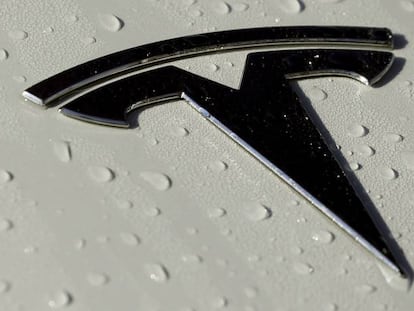 Logo de Tesla.