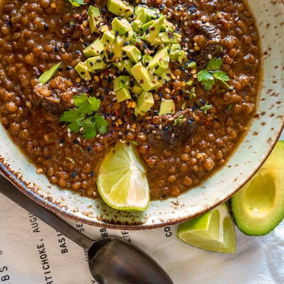 Lentejas con aguacate