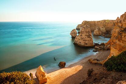 Praia da Marinha, Portugal.