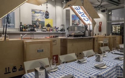 Comedor del restaurante Muta, en la calle Ponzano de Madrid.