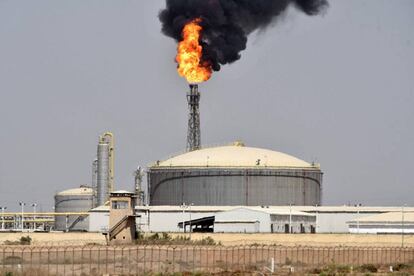 Una refinería de petróleo en Iraq