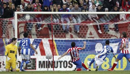 El gol de Vela que conden&oacute; al Atl&eacute;tico.