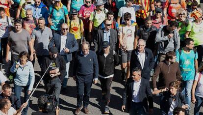 Quim Torra, en la columna de Girona, a la altura de Caldes de Malavella. 