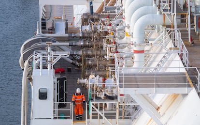 A ship loaded with Liquefied Natural Gas (LNG) near the German city of Lubmin.