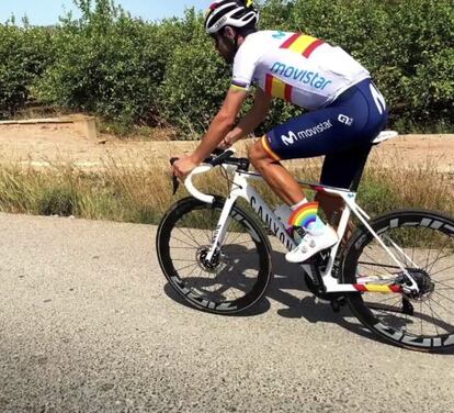 Alejandro Valverde, el lunes, el primer día de entrenamiento permitido a profesionales.