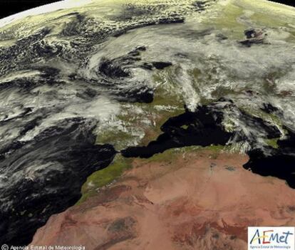 Fotografía tomada por el satélite Meteosat para la AEMET.