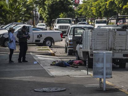 Dos víctimas de la batalla en Culiacán.