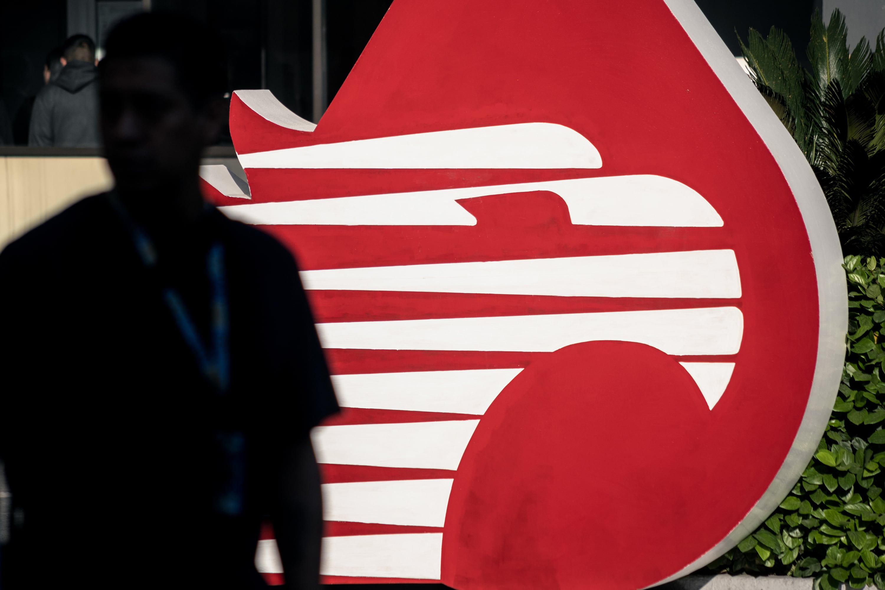 Parálisis operativa y facturas sin poder cobrar: la interminable deuda de más de 21.000 millones de dólares de Pemex con sus contratistas